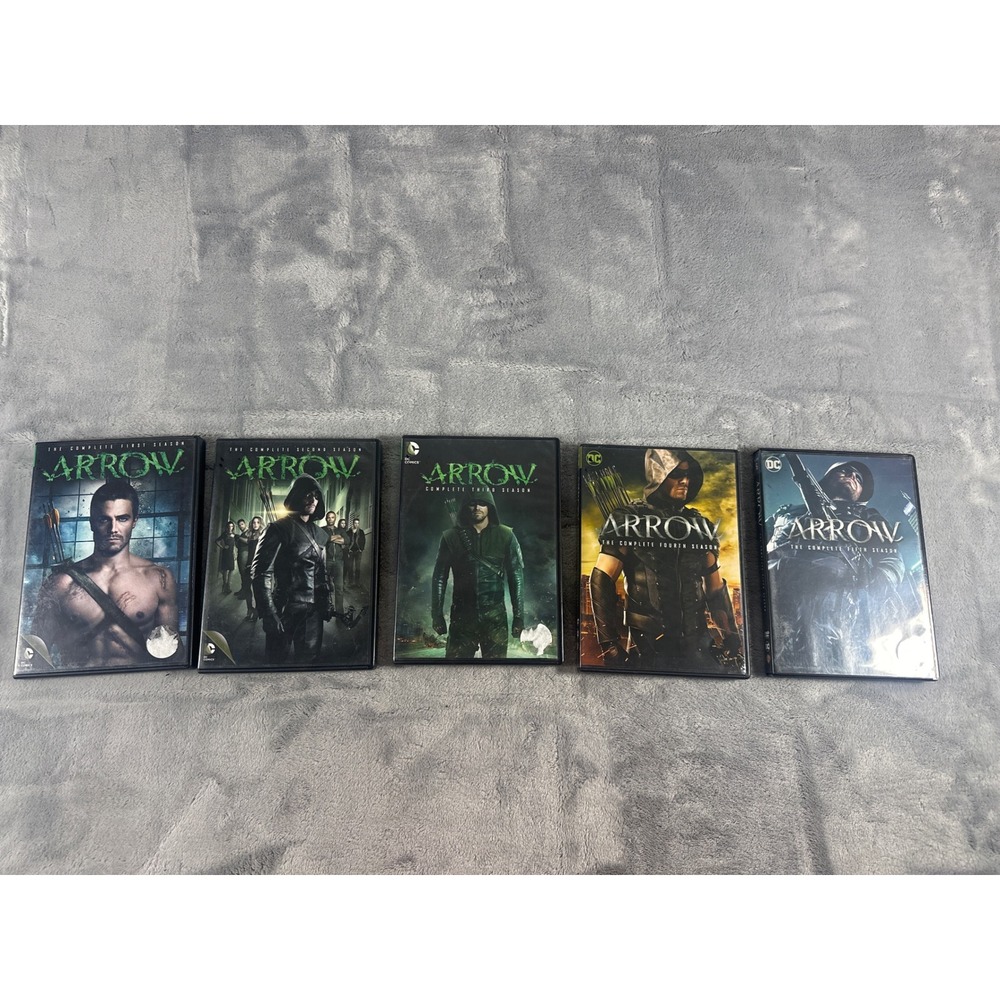 Arrow The Complete Seasons 1-5 DVD Bundle DC Comics Warner Bros Oliver Queen